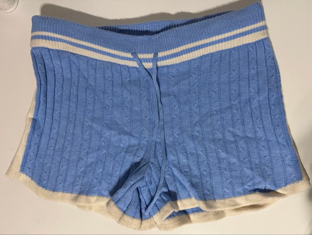 Madden Girl Women’s Large Blue Cable Knit Sweater Shorts Drawstring Preppy